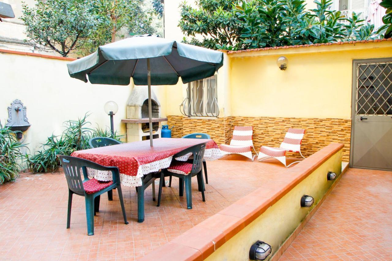 Appartement Casa Tiziana à Naples Extérieur photo