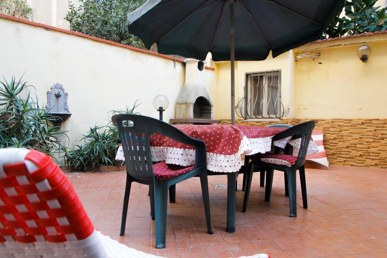 Appartement Casa Tiziana à Naples Extérieur photo